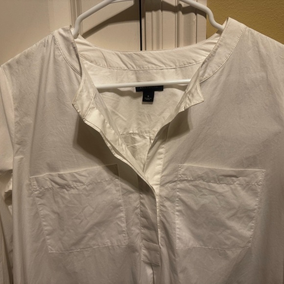 Ann Taylor Long Sleeve White Oversized Shirt Front Pockets Longer In Back Sz Sm - Picture 2 of 11